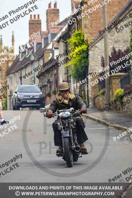 Vintage motorcycle club;eventdigitalimages;no limits trackdays;peter wileman photography;vintage motocycles;vmcc banbury run photographs